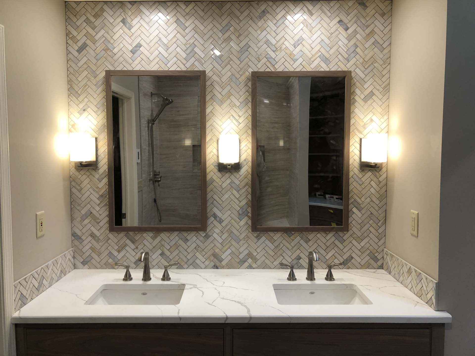 Bathrooms 4